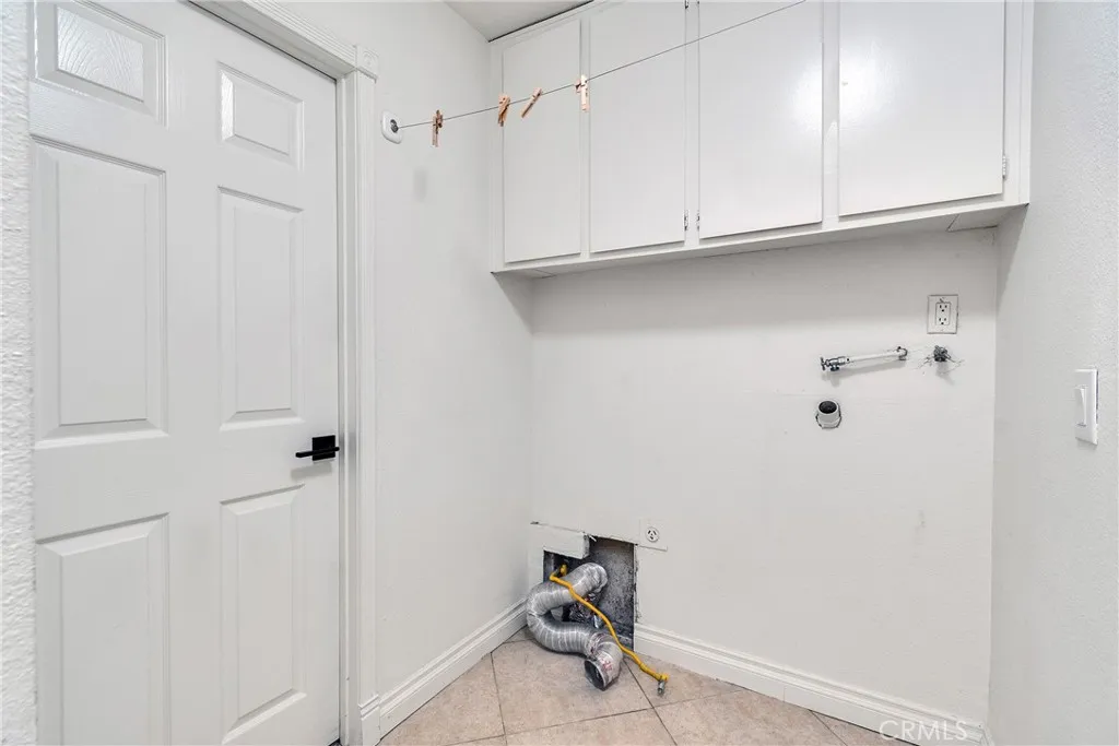 1171 Stone Pine Lane C, Corona, California 92879 home-pic-16